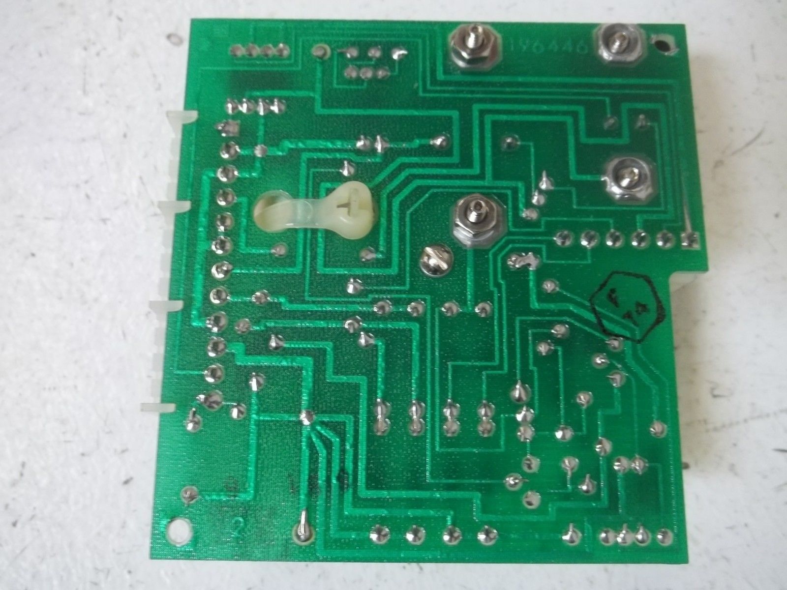 LEEDS & NORTHRUP 445846 CIRCUIT BOARD UNMP