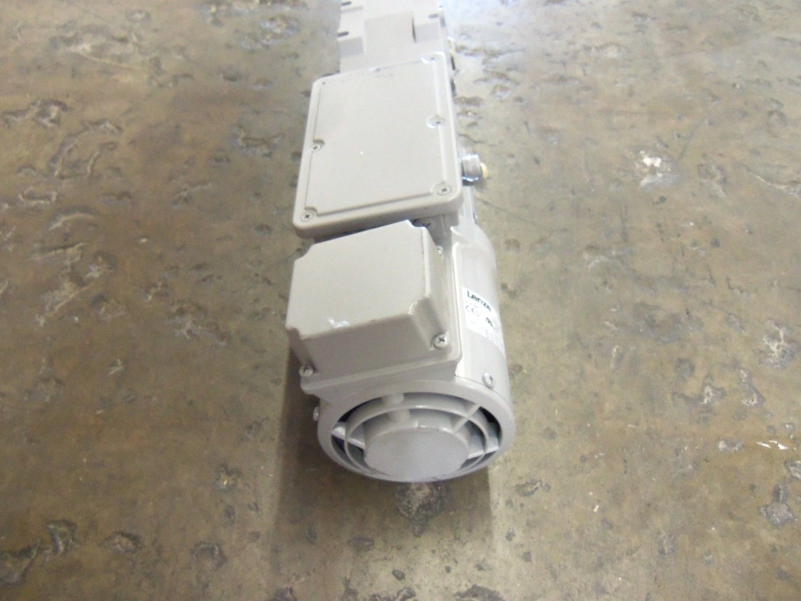 LENZE GKR04-2MHBR071-24 MOTOR NSNP
