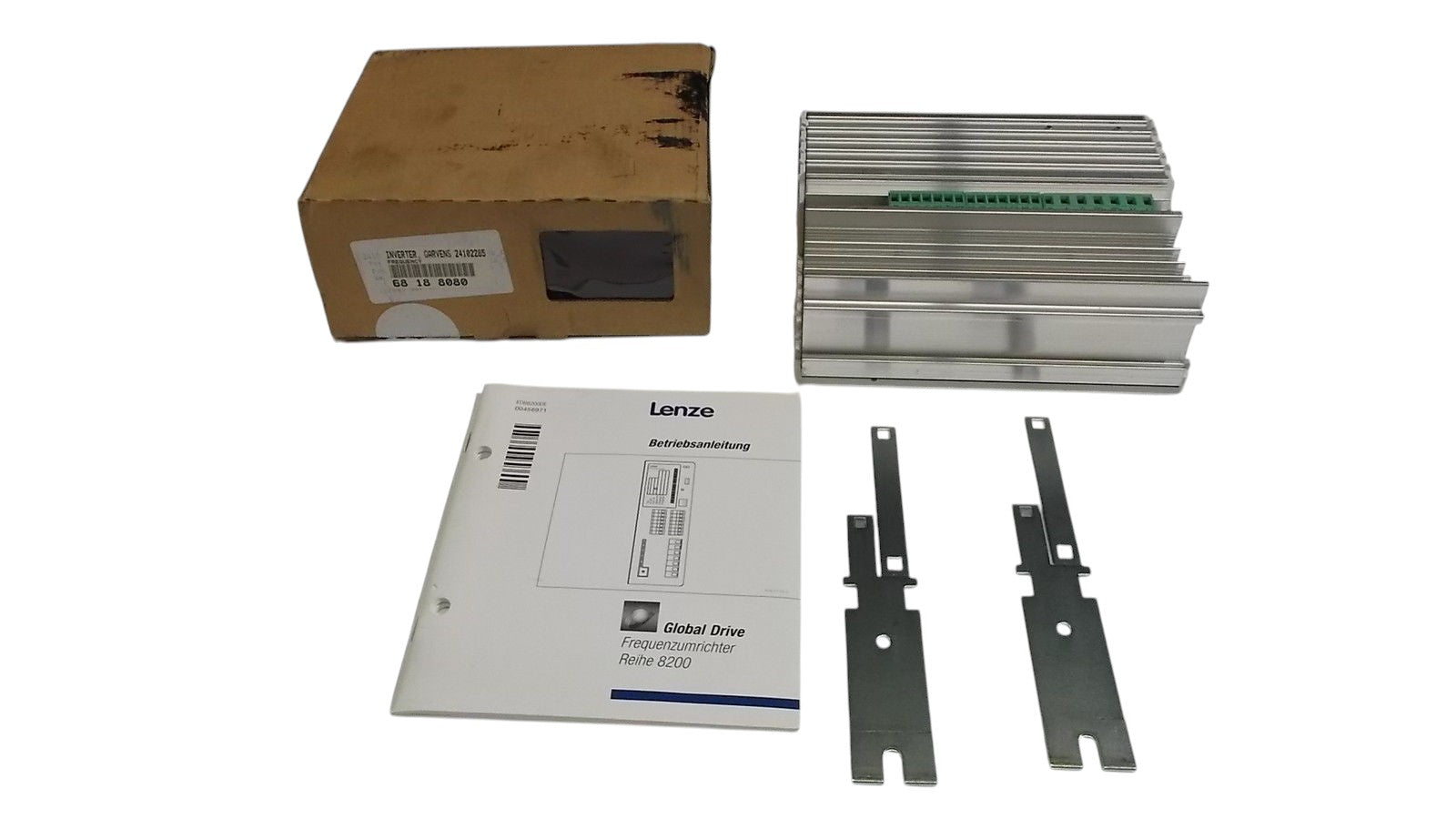 LENZE INVERTER EVE8202-E-V002 UNMP