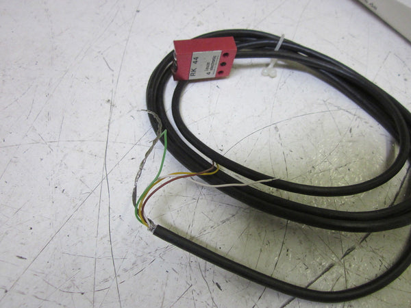 LEUZE RK 44 ENERGETIC LIGHT SCANNER  NSMP