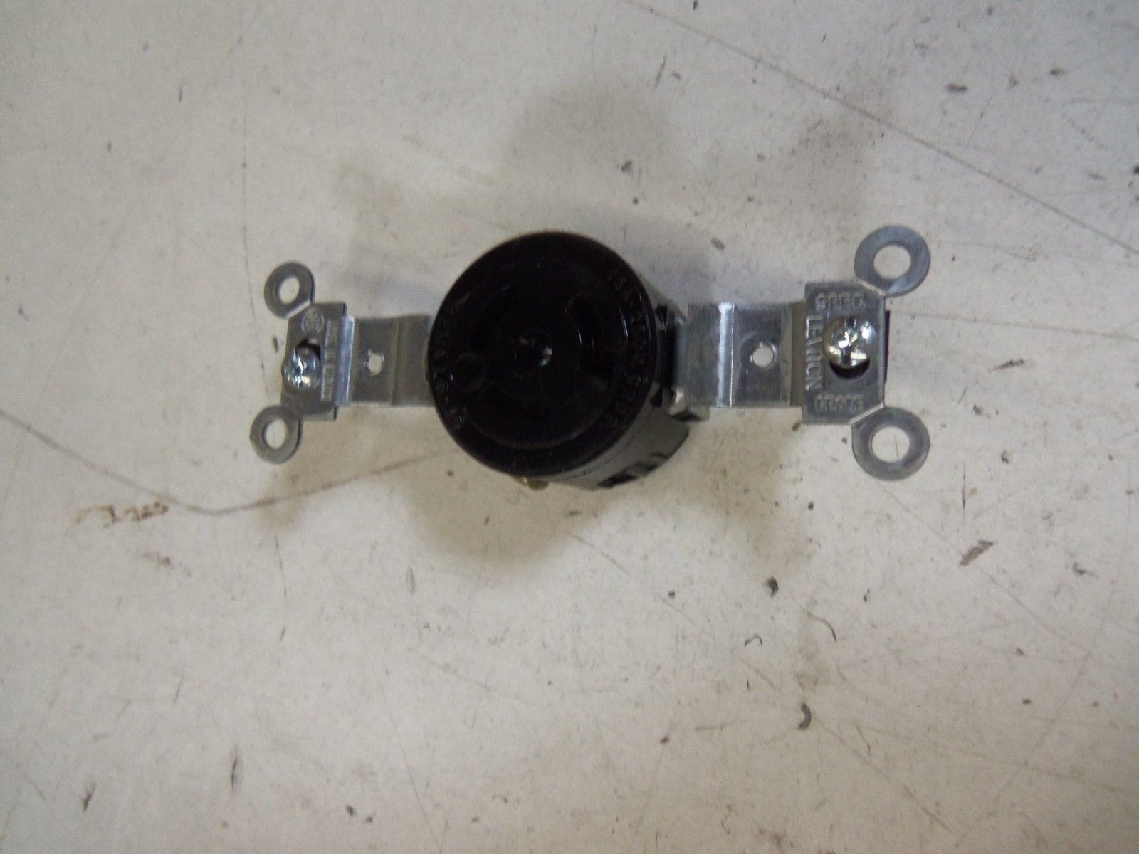 LEVITON 4560 NSMP