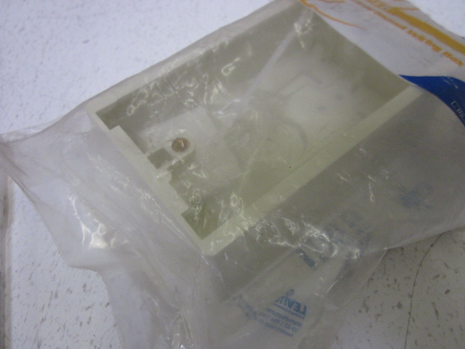 LEVITON R05-42777-A NSMP