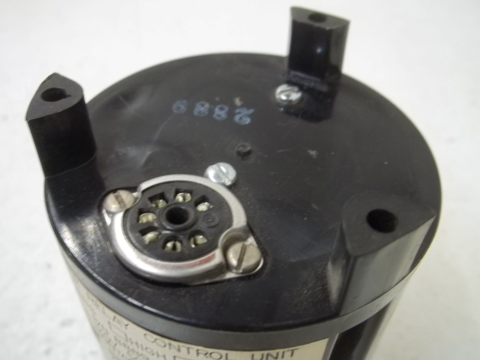 LFE 8889-3001  UNMP