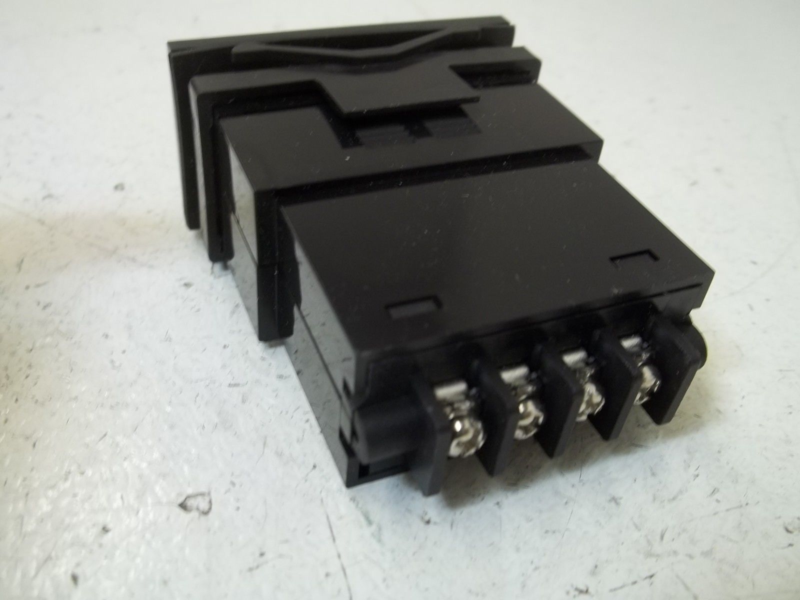 LINE GC-8110 TOTALIZER NSNP