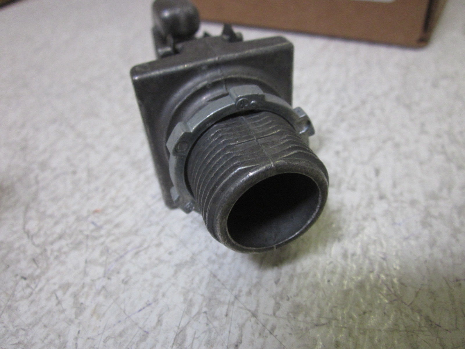 LITHONIA LIGHTING HK M U MALE HOOK NSMP
