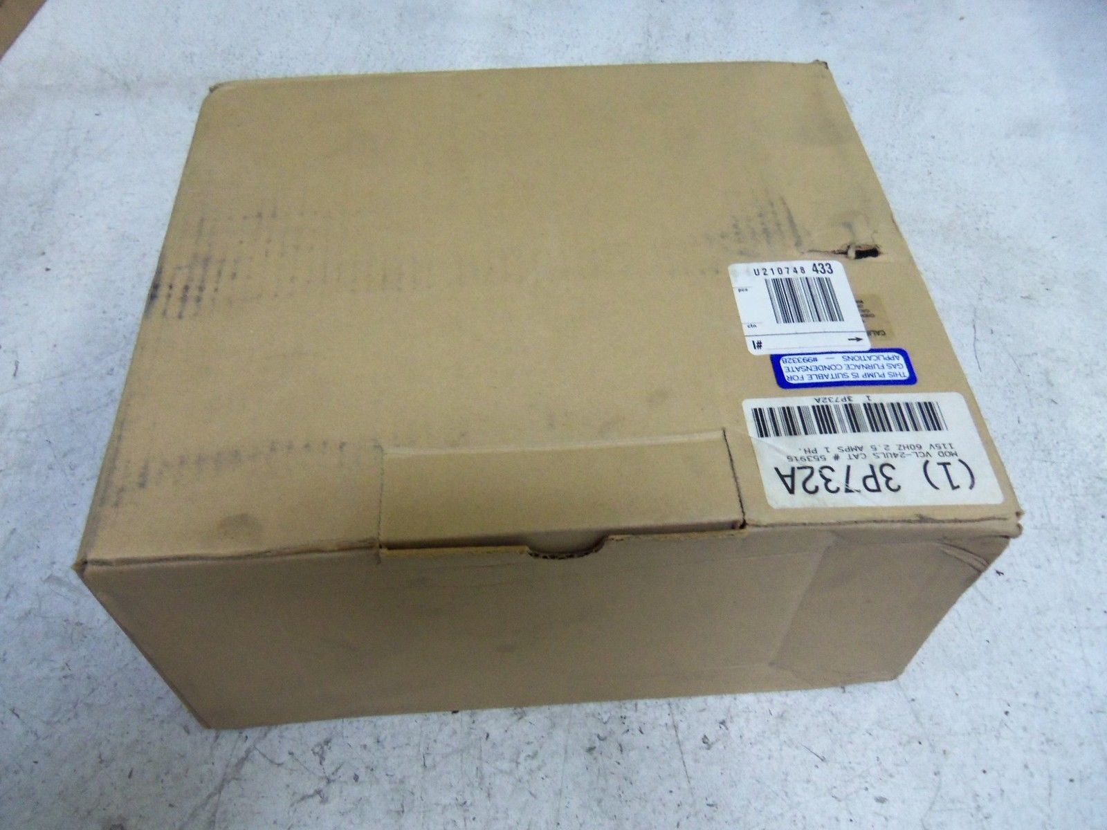 LITTLE GIANT VCL-24ULS PUMP *NEW IN BOX*