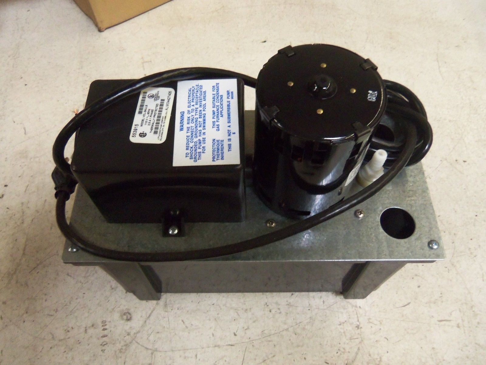 LITTLE GIANT VCL-24ULS PUMP *NEW IN BOX*