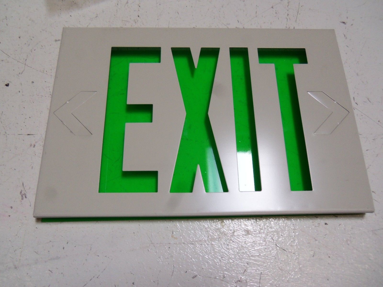 LITHONIA LIGHTING LX S W 3 G 120/277 ELN EXIT SIGN *NEW IN BOX*