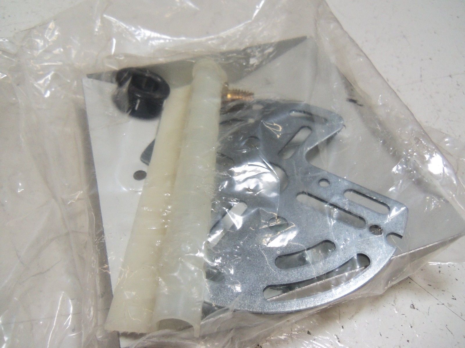 LITHONIA LIGHTING LX S W 3 G 120/277 ELN EXIT SIGN *NEW IN BOX*