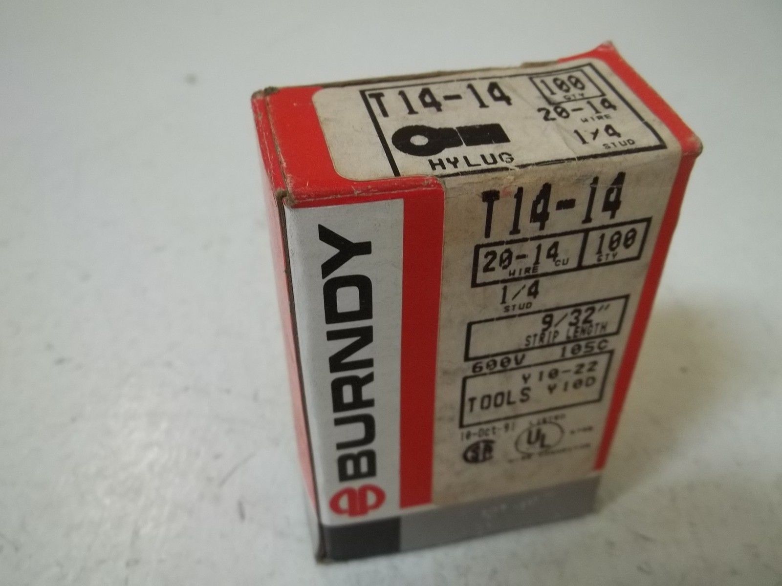 LOT OF 100 BURNDY T14-14 HYLUG 20-14WIRE, 1/4STUD NSMP