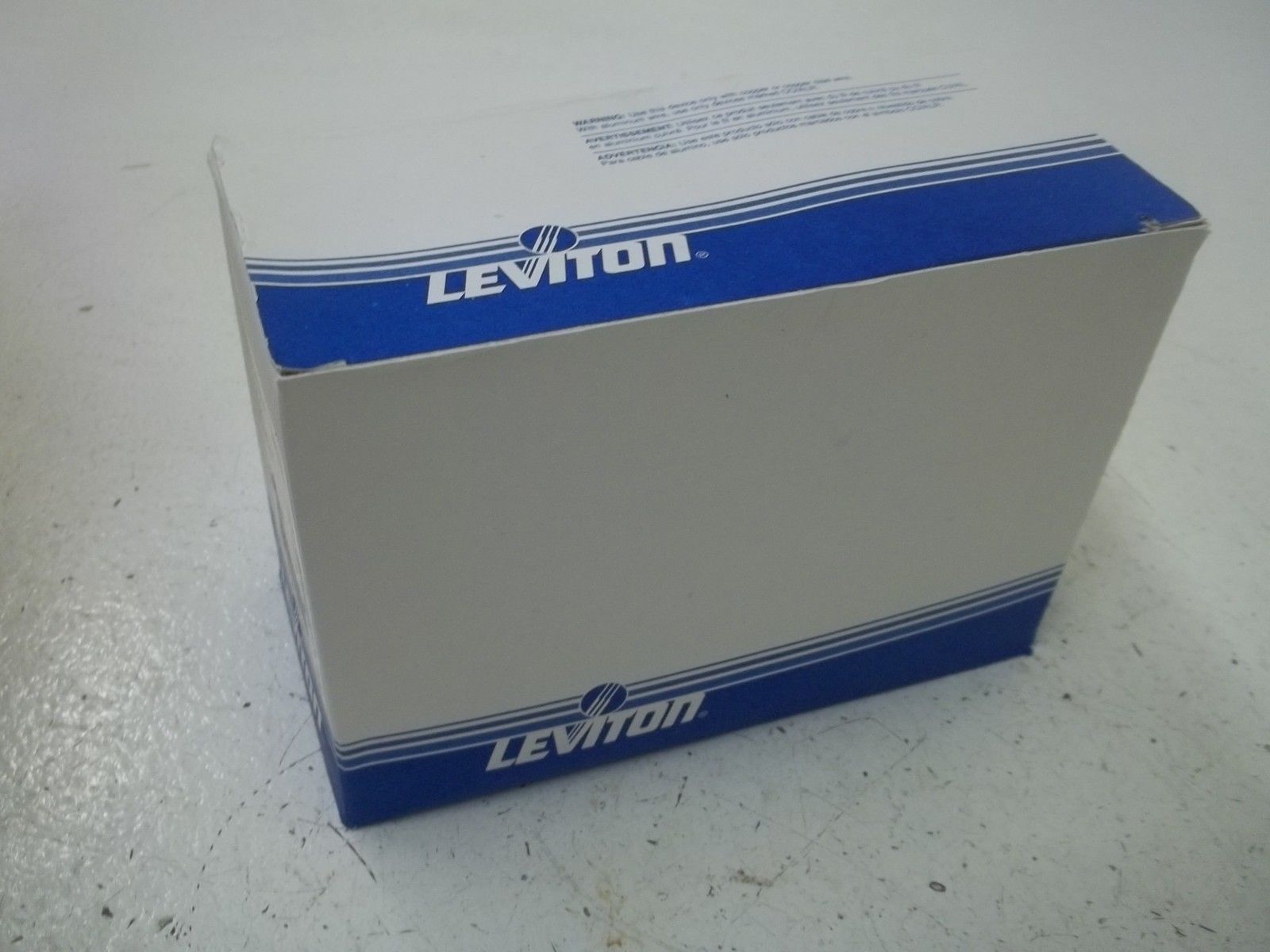 LOT OF 100 LEVITON 86014 PLASTIC SINGLE BLANK PLATE (25 EACH BOX) NSMP