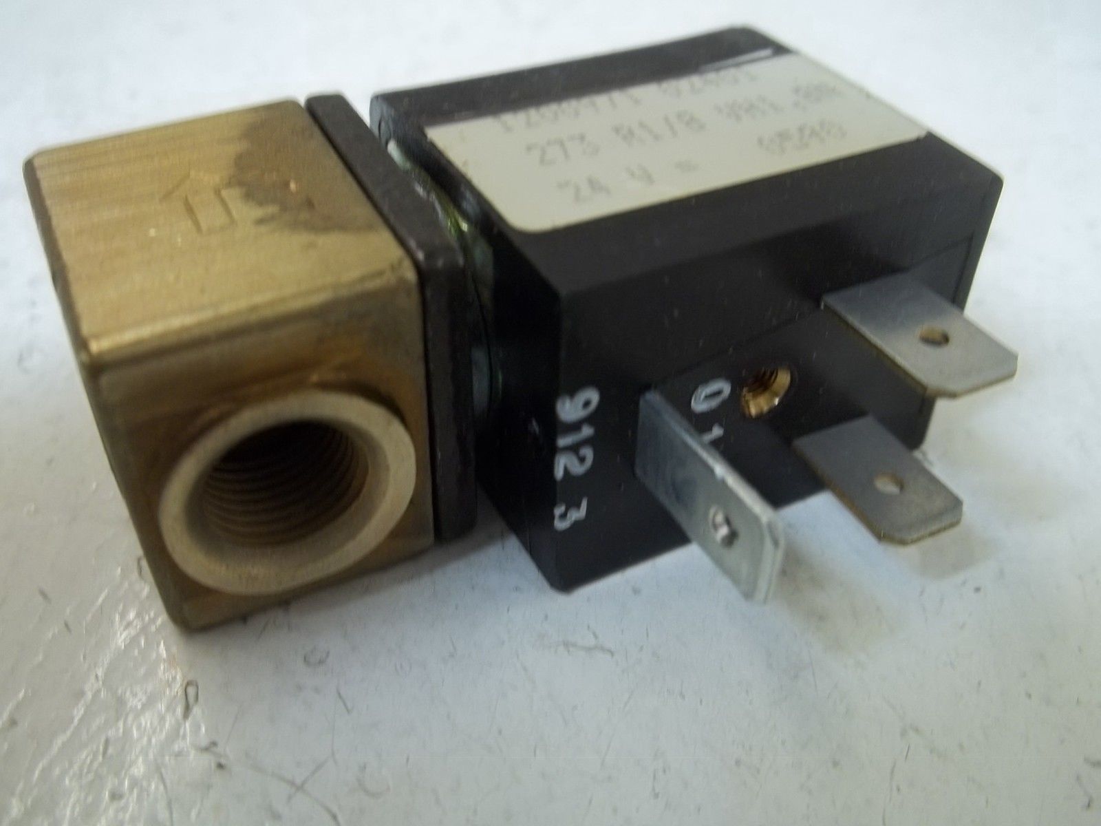 LOT OF 10 COIL 1200971 02401 24V UNMP