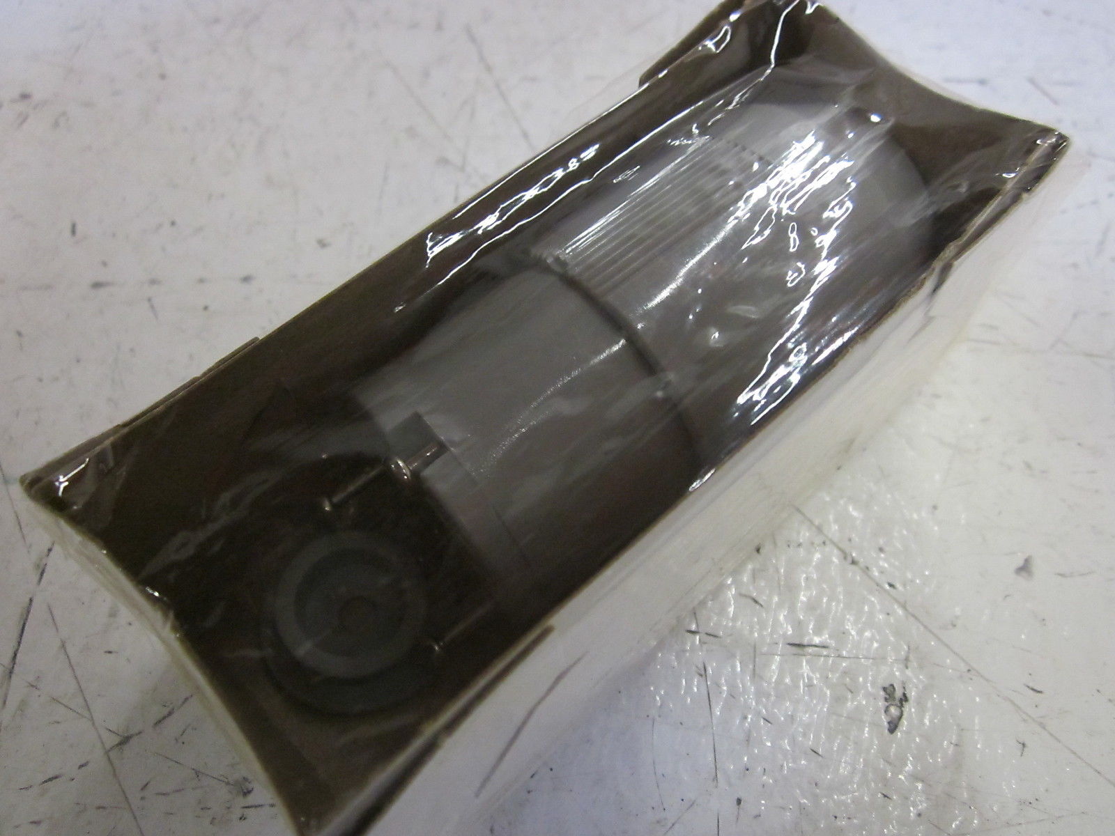 LOT OF 10 ARROW HART 4772N AUTOGRIP LOCKING CONNECTOR 15A 277VAC NSMP