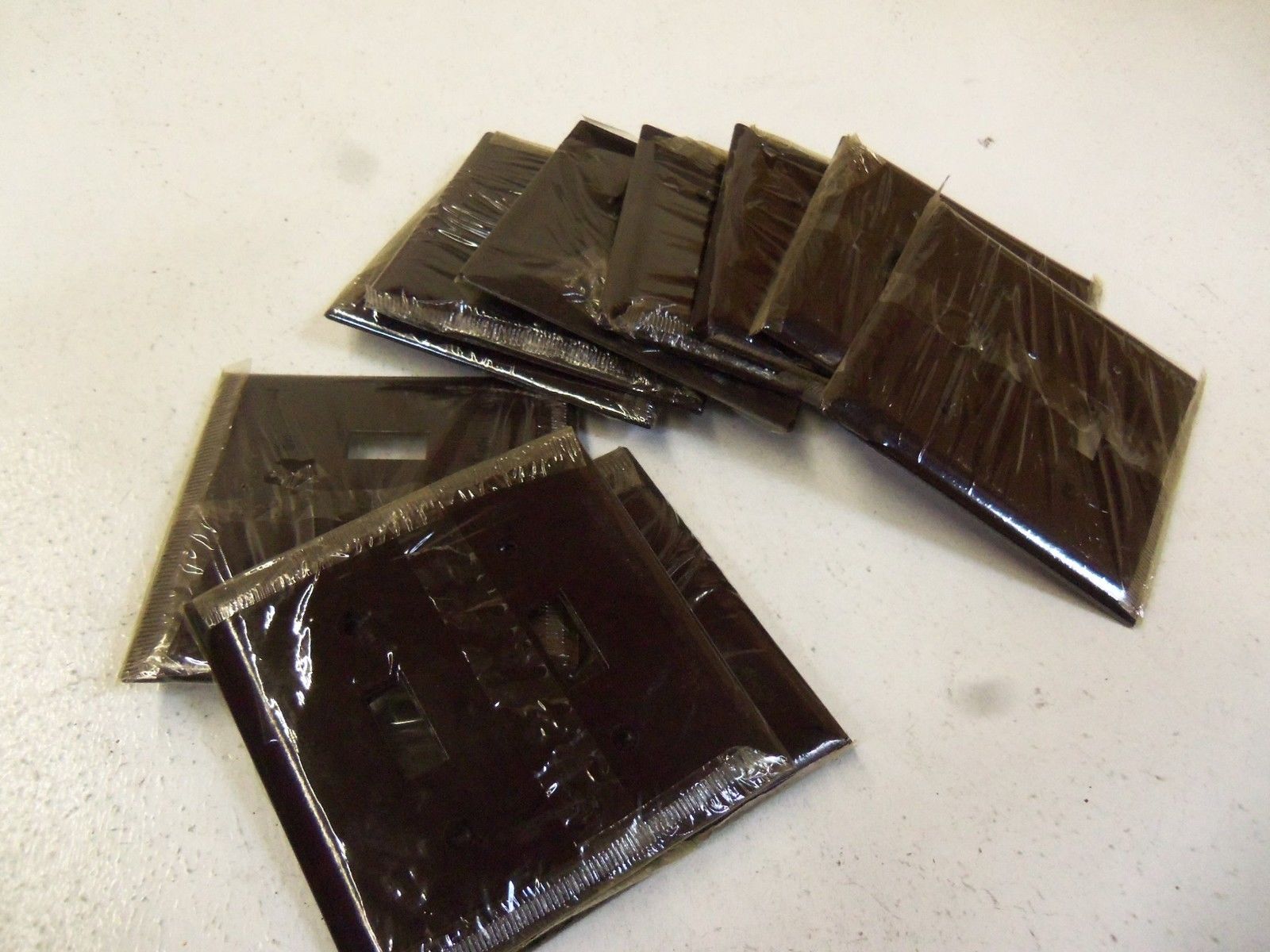 LOT OF 10 BRYANT  71072 NSMP