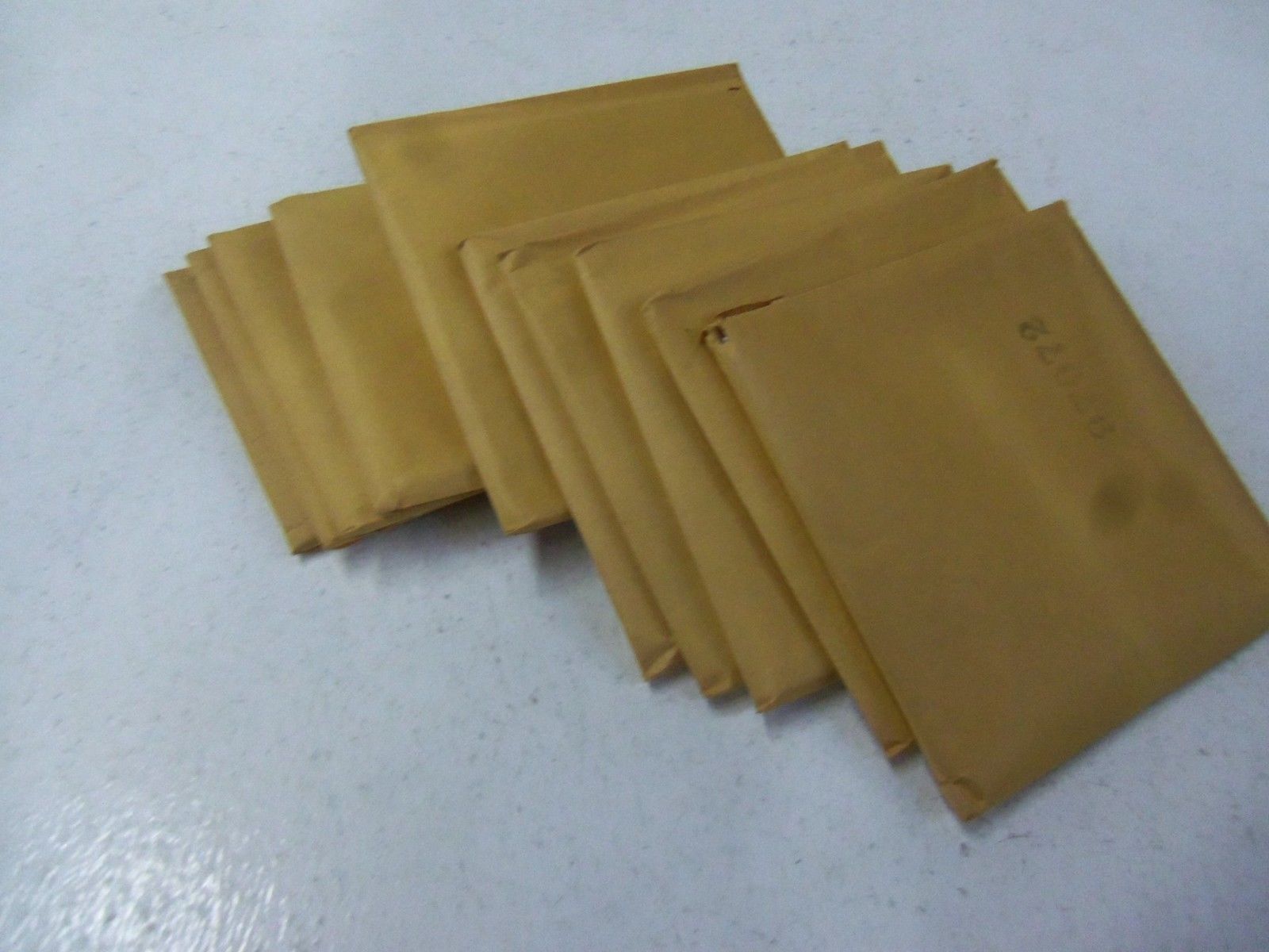 LOT OF 10 BRYANT 97072 NSNP