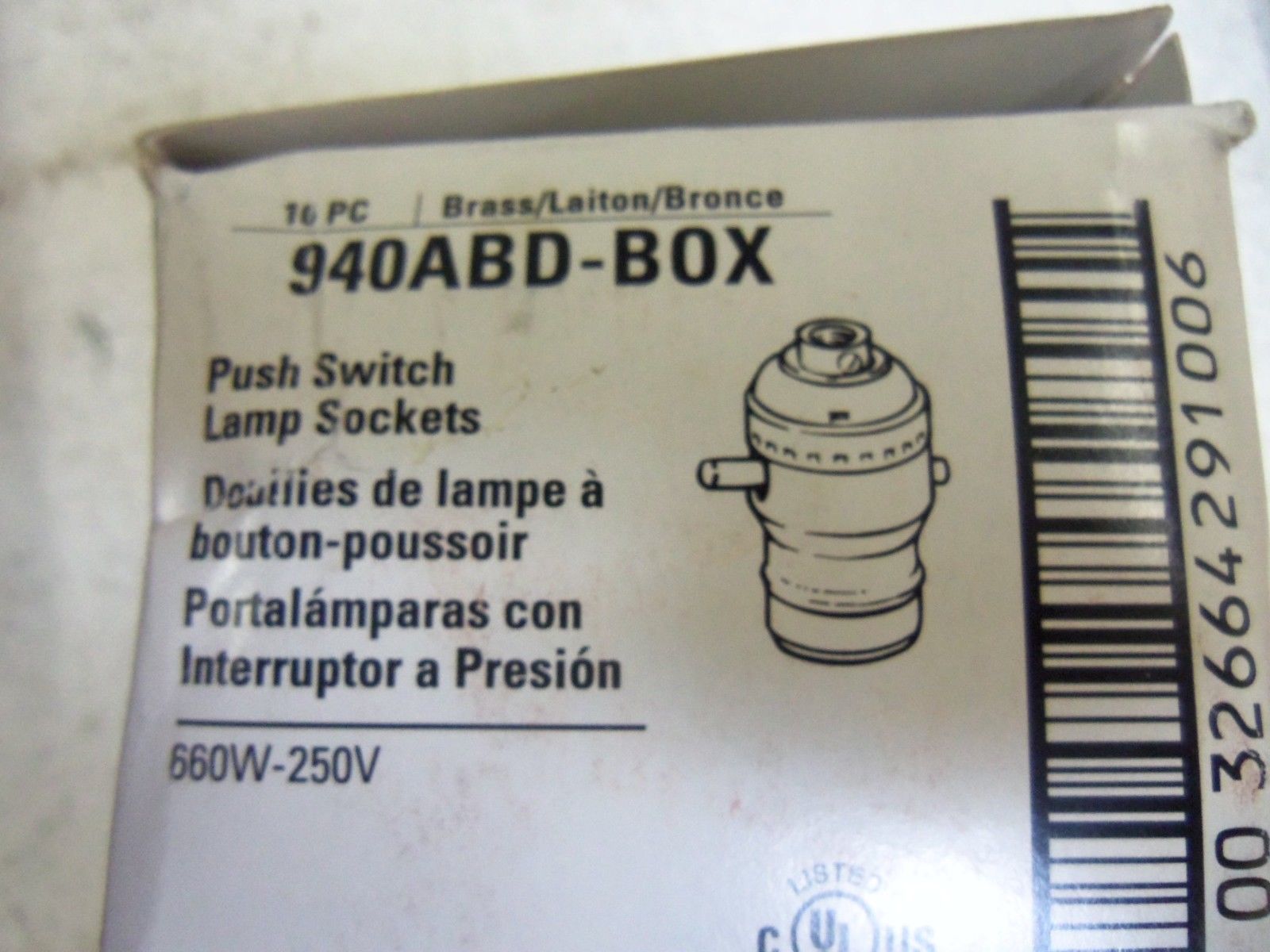 LOT OF 10 COOPER WIRING DEVICES 940ABD-BOX LAMP SOCKET  NSMP