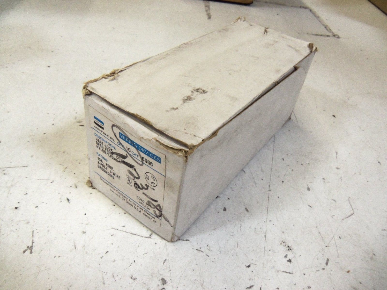 LOT OF 10 CROUSE-HINDS 6566 NSMP