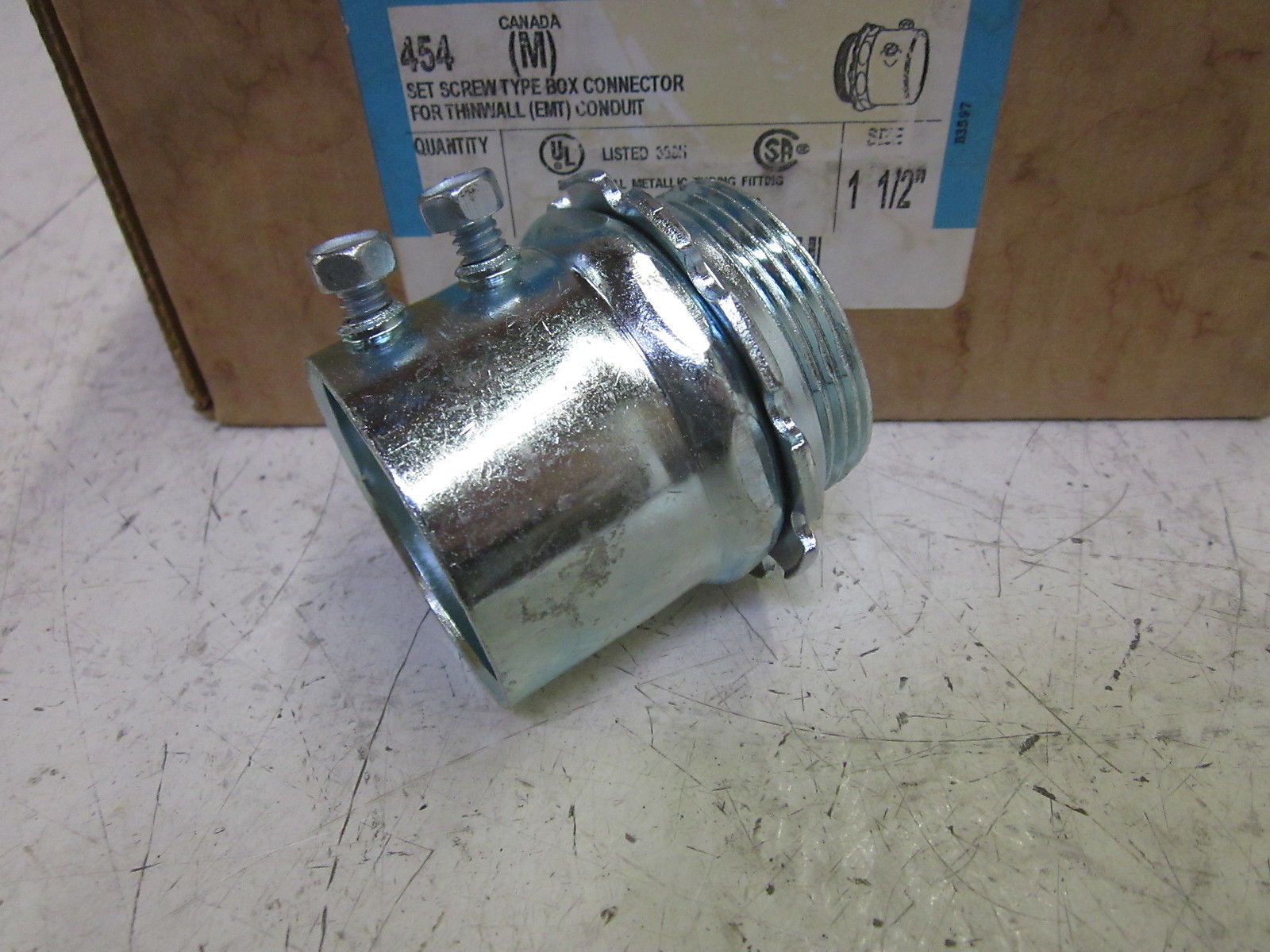 LOT OF 10 CROUSE-HINDS 454 SET CREW TYPE BOX CONN. 1-1/2" NSMP
