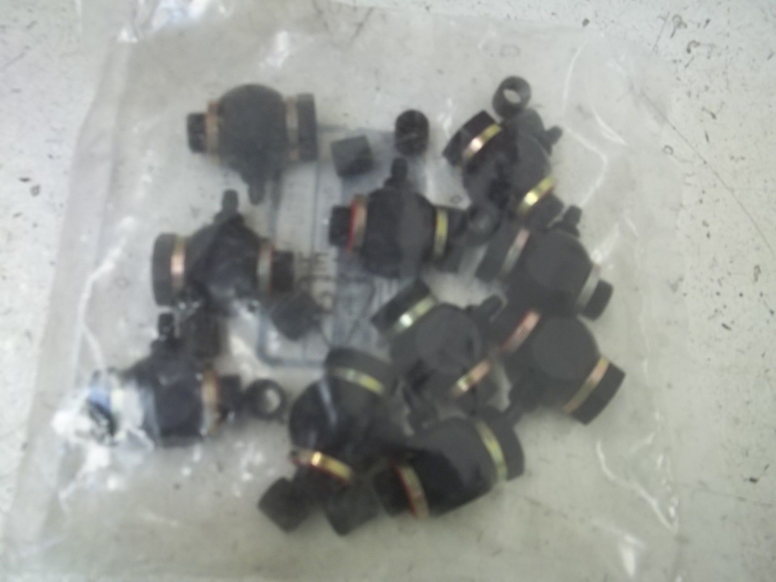 LOT OF 10 EISELE 34-0203-K NSMP