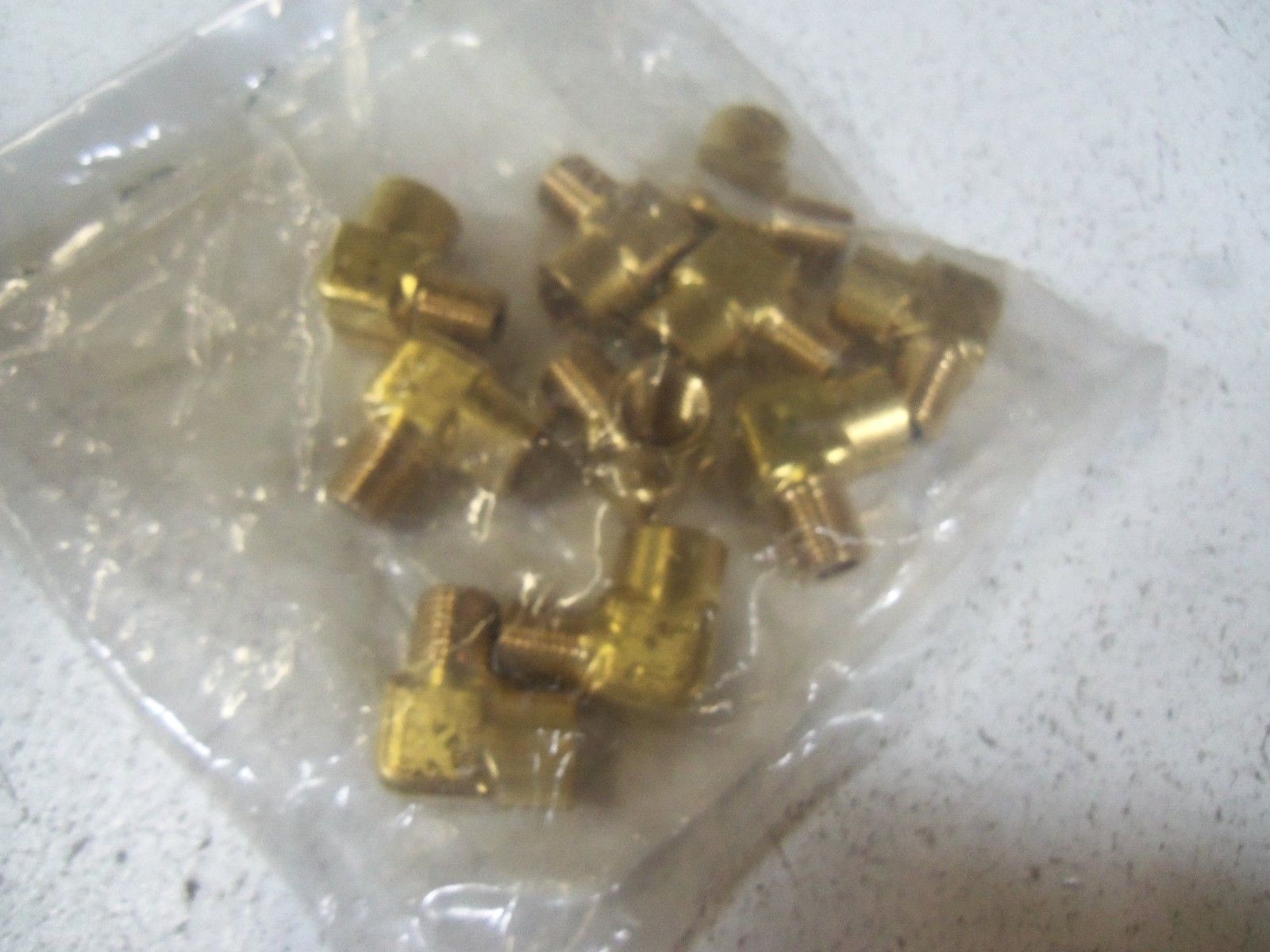 LOT OF 10 ELBOW BRASS 90 DEGREE STEEL FITTING W-SE-1/4X1/4 NSNP