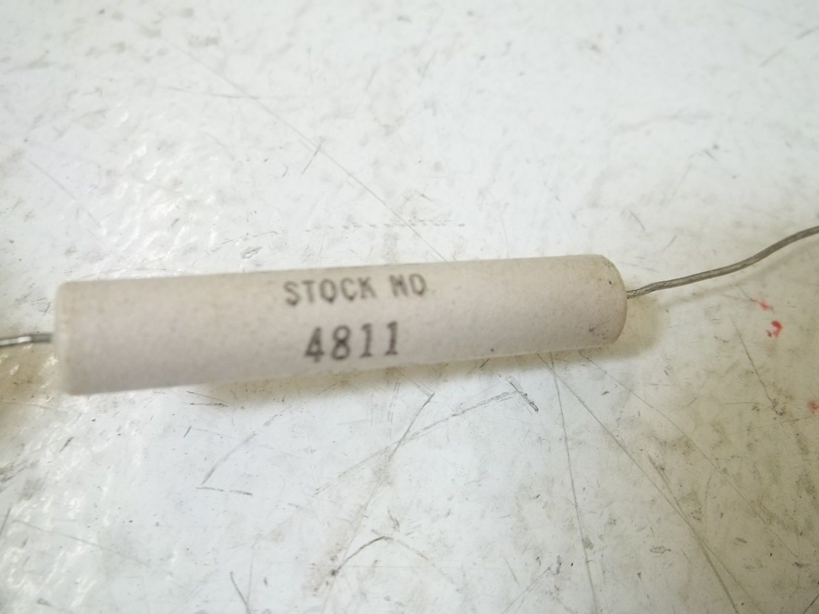 LOT OF 10 OHMITE 4811 AXIAL LEAD RESISTOR 11WATTS 600OHMS NSMP