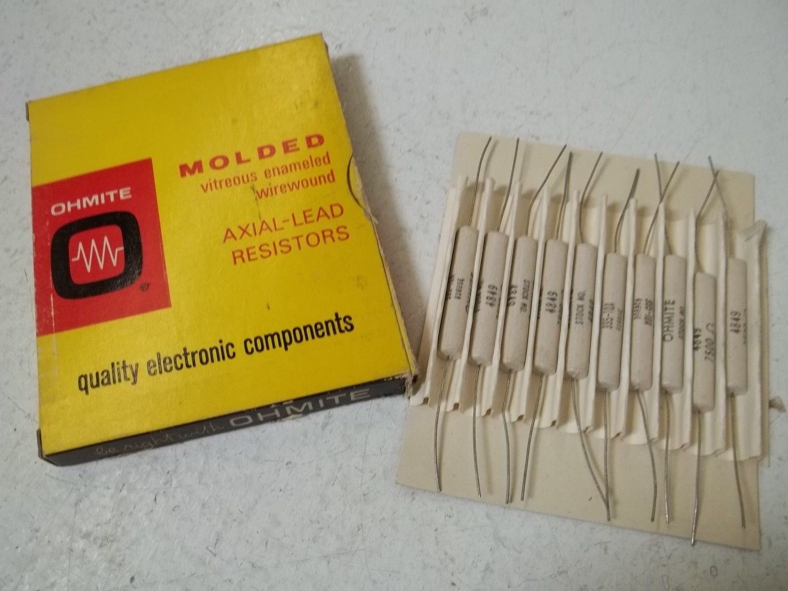 LOT OF 10 OHMITE 4849 AXIAL LEAD RESISTOR 11WATTS 7500OHMS NSMP