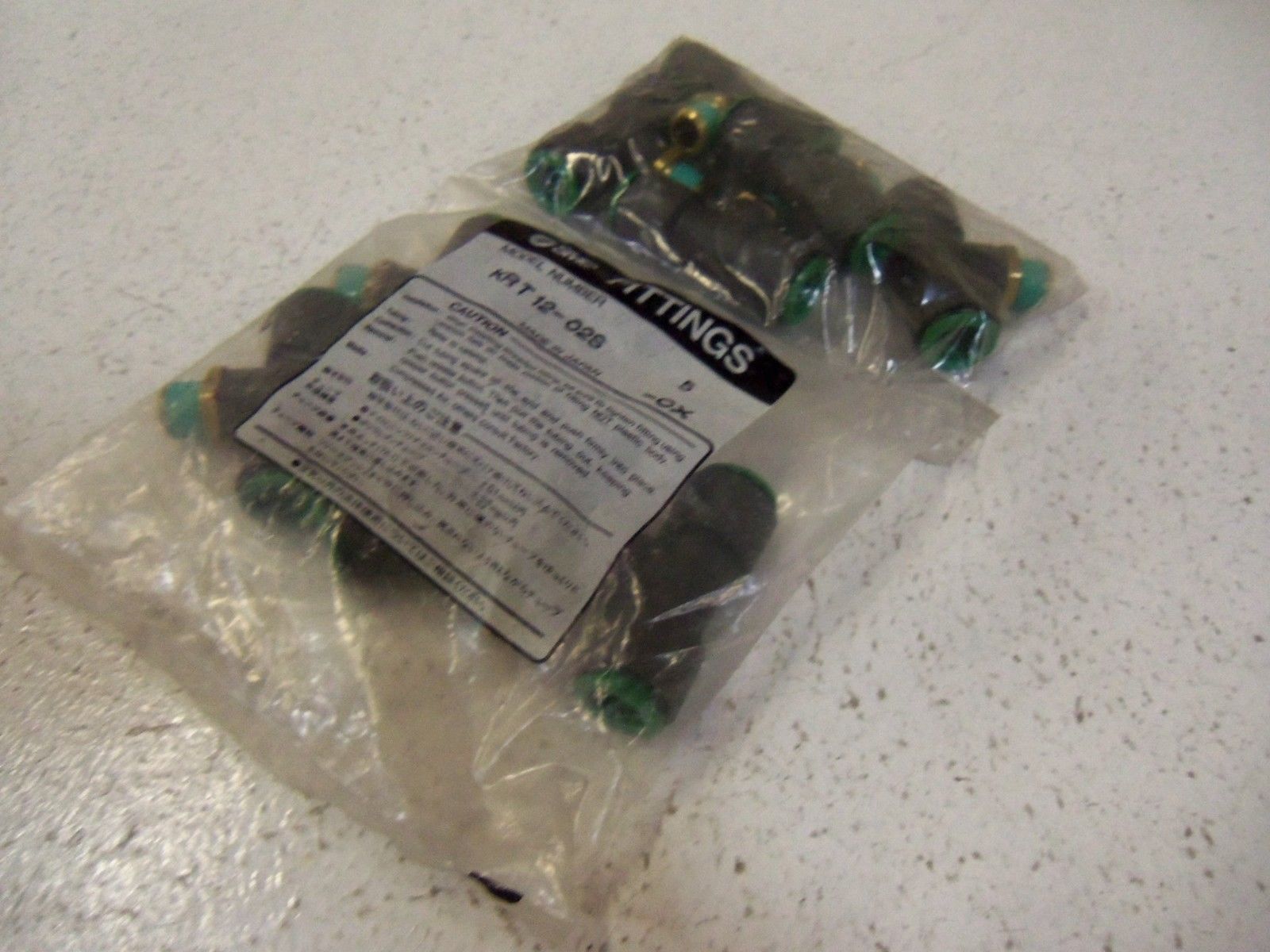 LOT OF 10 SMC FITTINGS KRT12-02S NSMP
