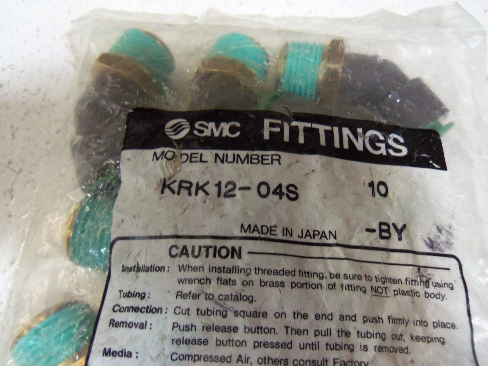 LOT OF 10 SMC FITTINGS KRK12-04S NSMP