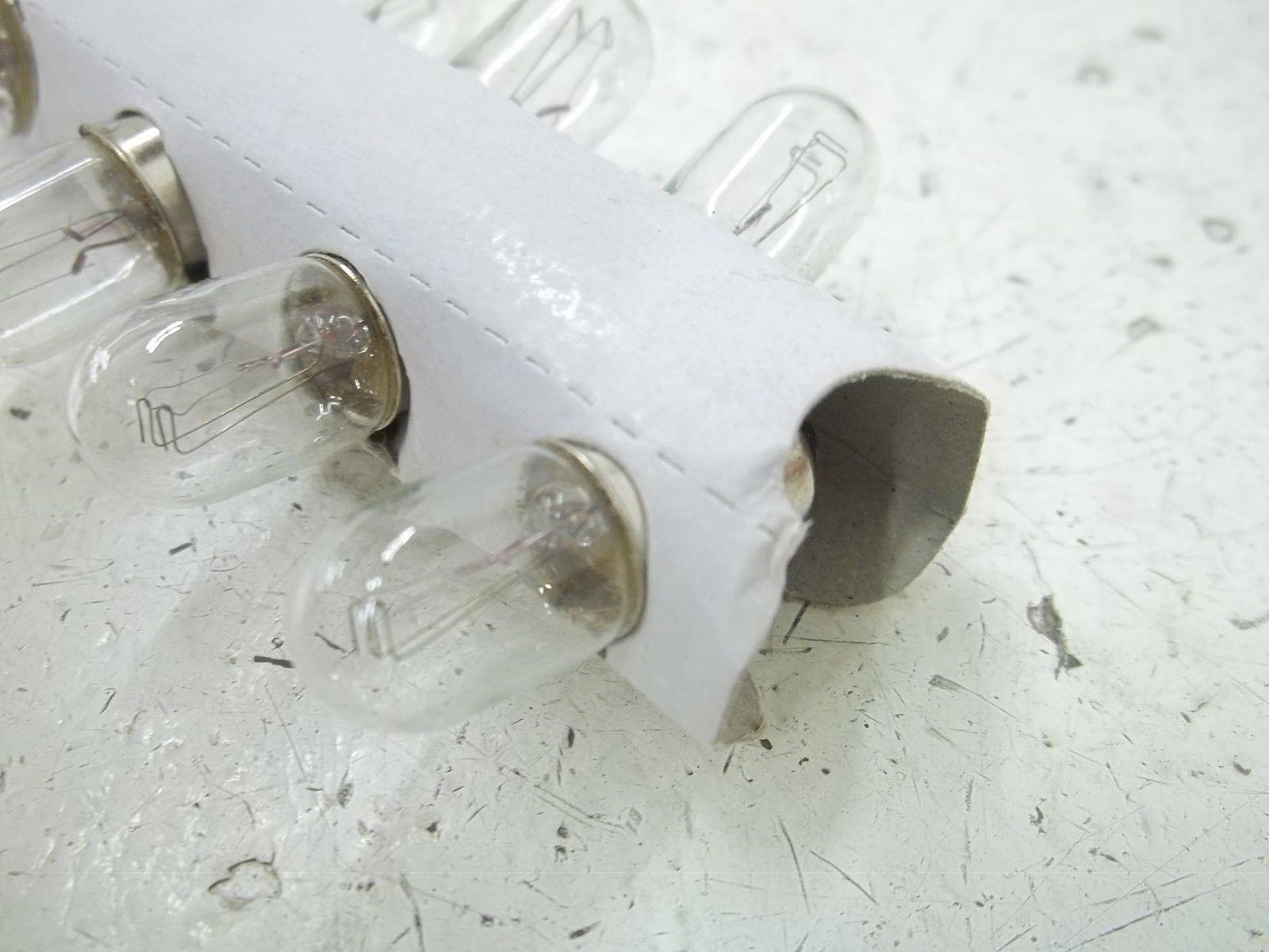 LOT OF 10 SR757-I MINIATURE LAMPS NSMP