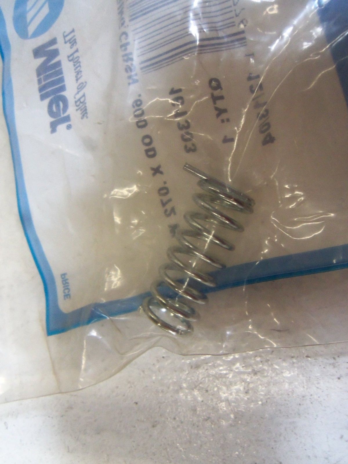 LOT OF 11 MILLER SPRING .600 ODX .072 W 161303 NSMP