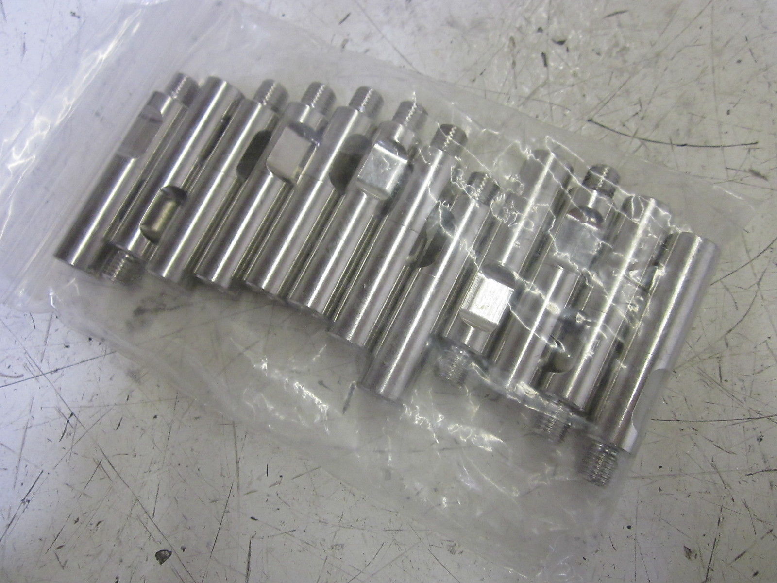LOT OF 12 50413661 PIN/ROD KIT NSMP