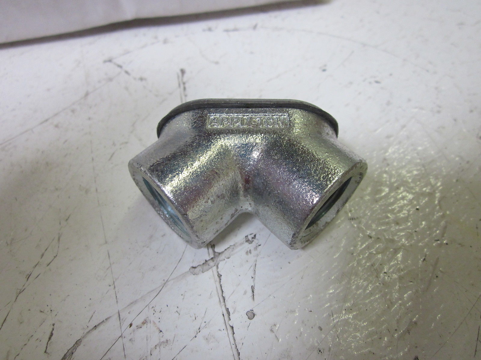 LOT OF 12 APPLETON FFL50 CONDUIT PULLING ELBOW NSMP