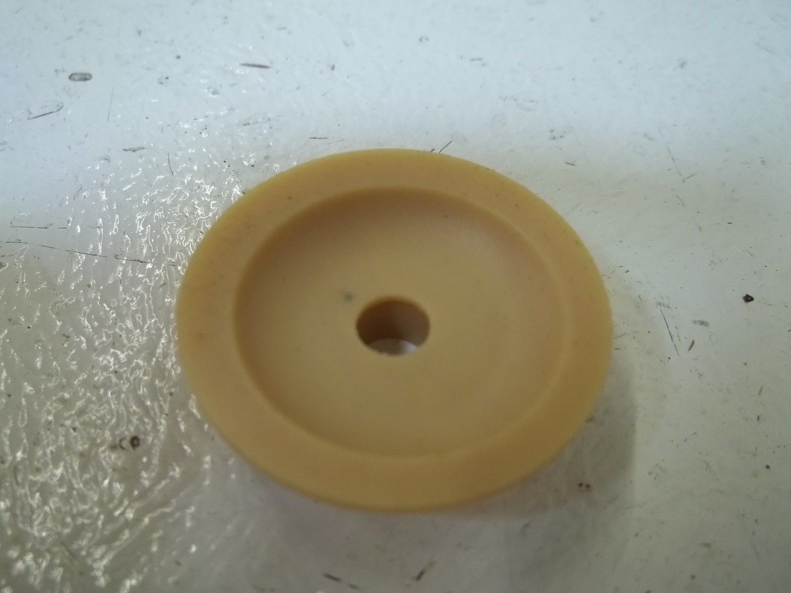LOT OF 12 GOSS INTERNATIONAL CORPORATION CS000357 SUCTION CUPS NSMP