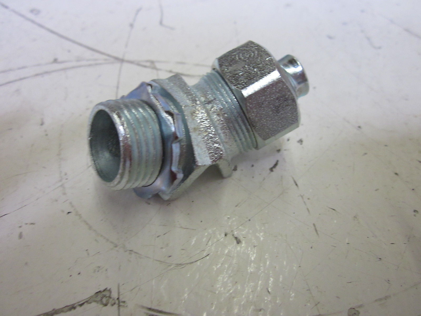LOT OF 14 APPLETON ST-4538 MALL IRON ST 45 DEG. CONNECTOR 3/8" NSMP