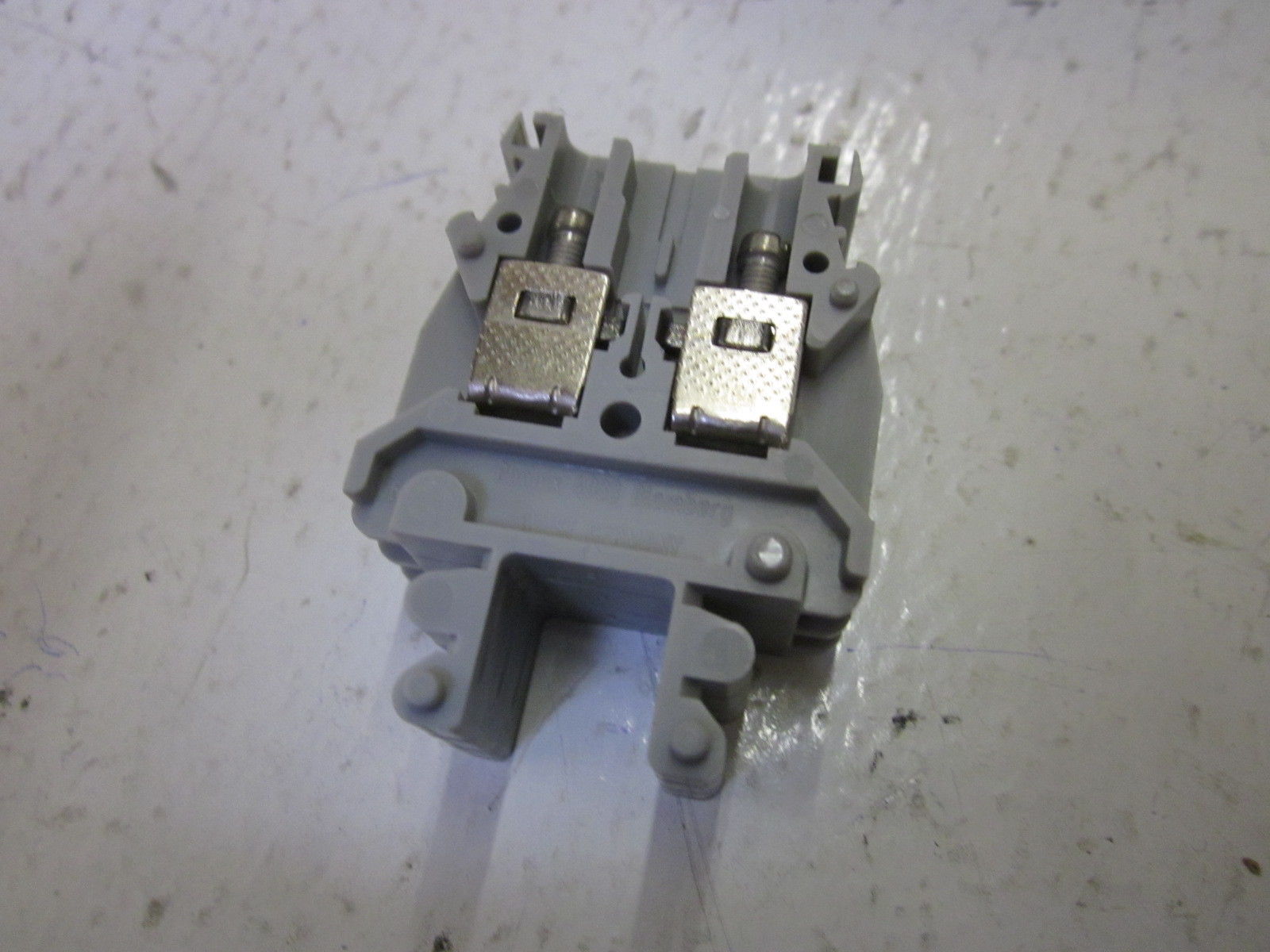 LOT OF 14  PHOENIX CONTACT 28 20 03 9 RELG  NSMP