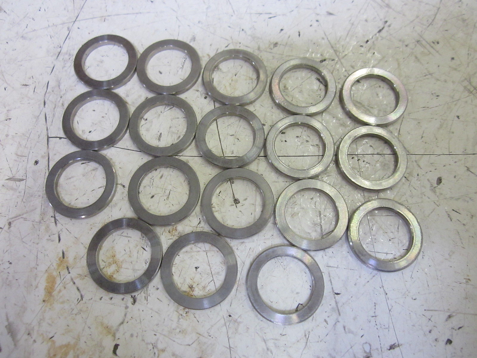 LOT OF 18 WASHERS 168592 NSMP