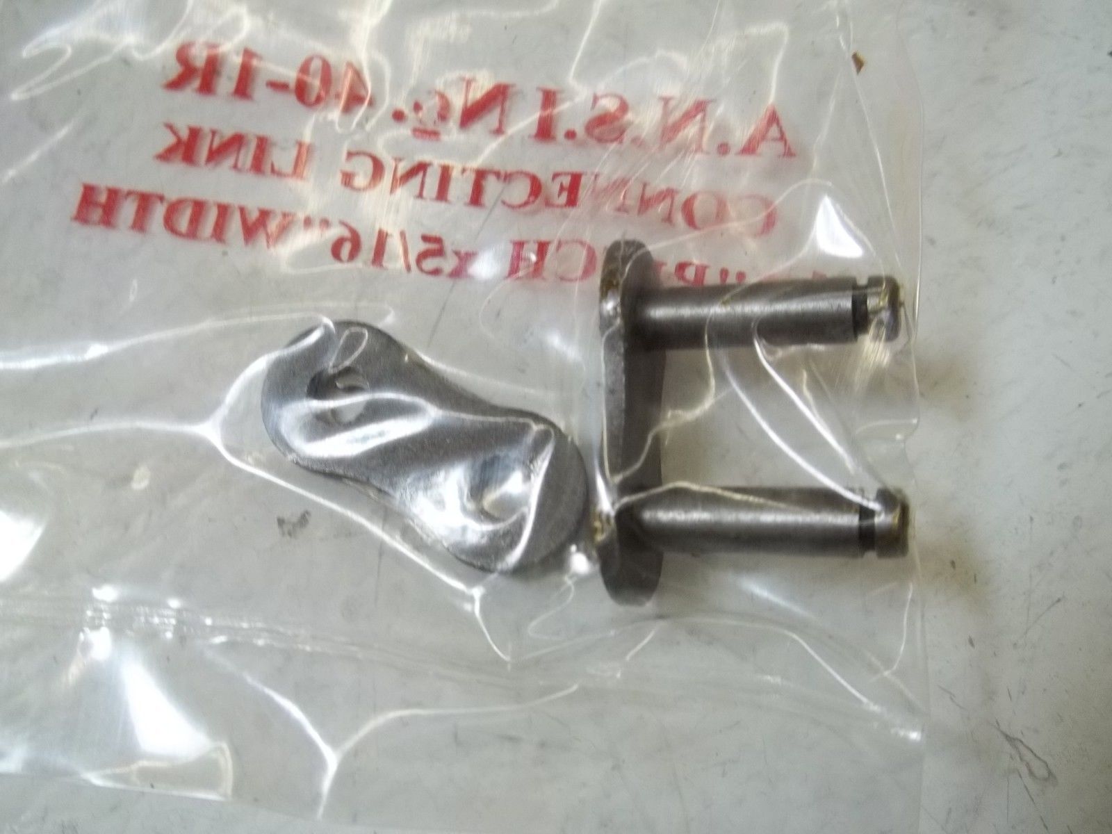 LOT OF 19 PEER 40-1R CONNECTING LINK NSMP