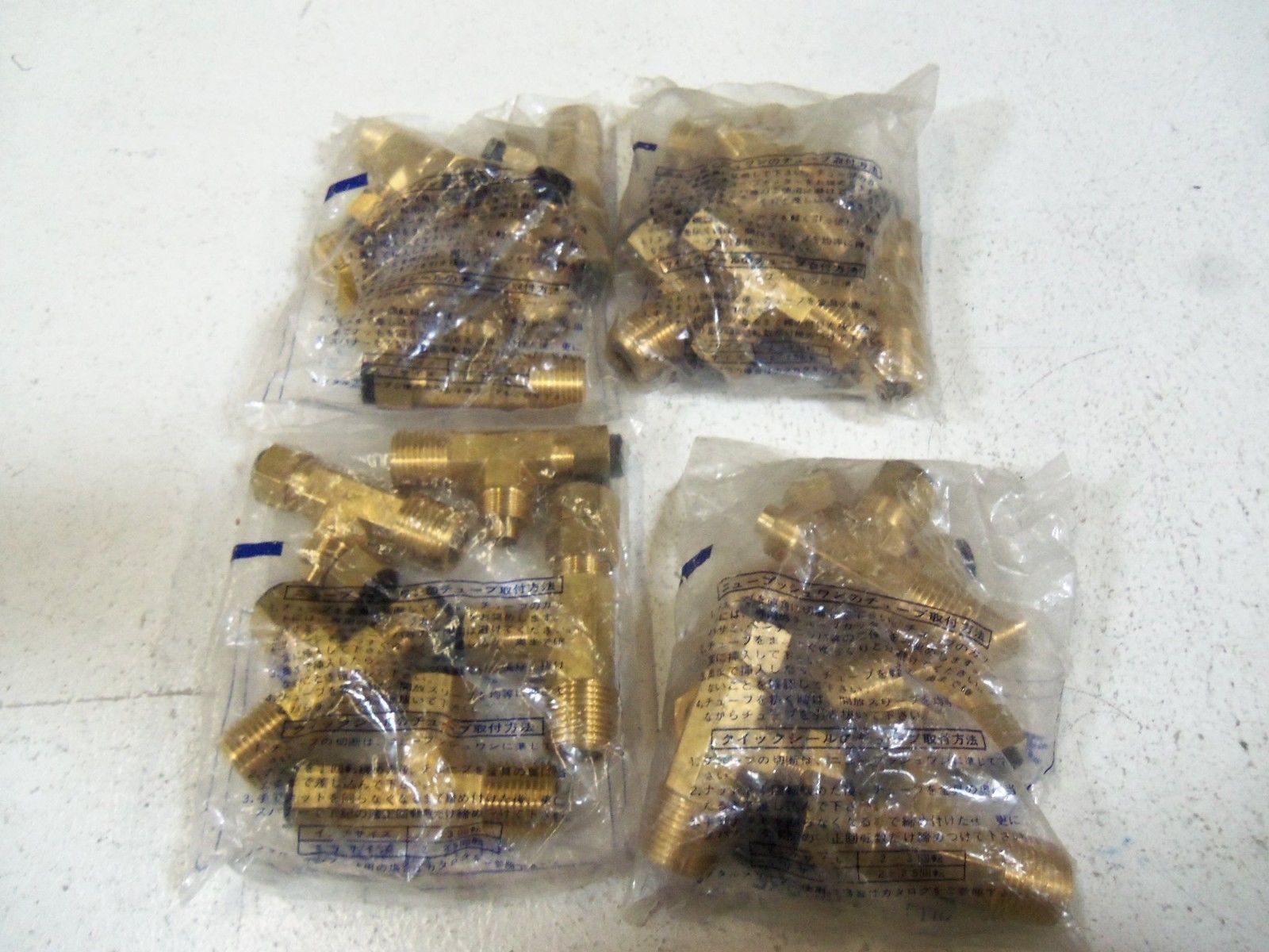 LOT OF 20 NITTA MOORE FITTING ST1N1/2-NPT1/2 NSMP
