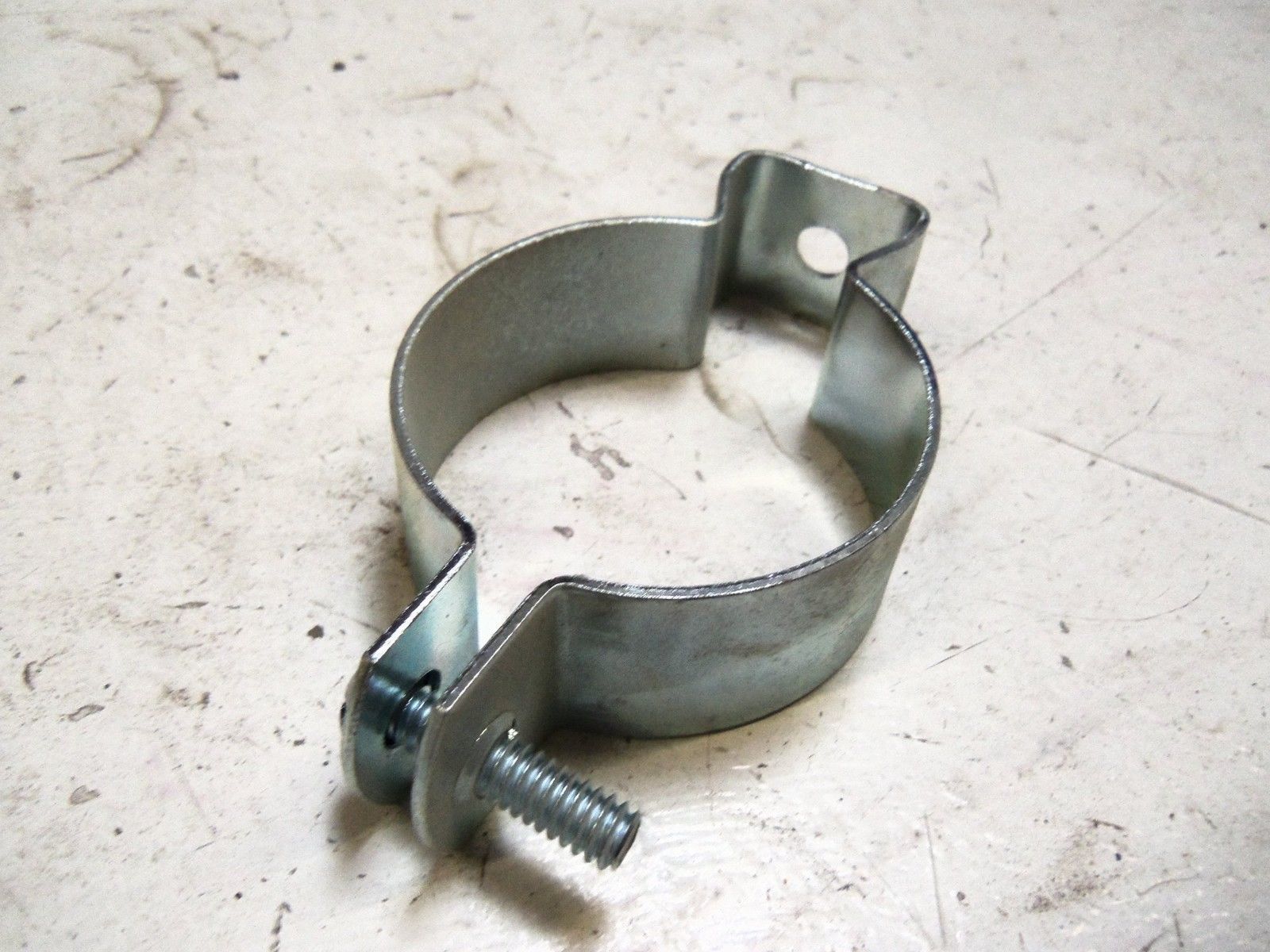 LOT OF 20 REGAL FITTINGS 8366-H CONDUIT HANGERS NSMP