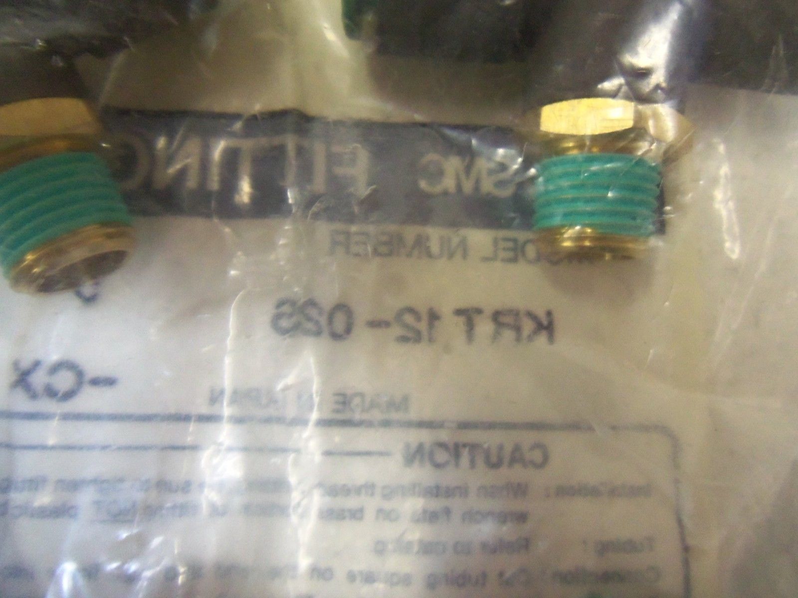 LOT OF 20  SMC FITTINGS KRT12-02S NSMP