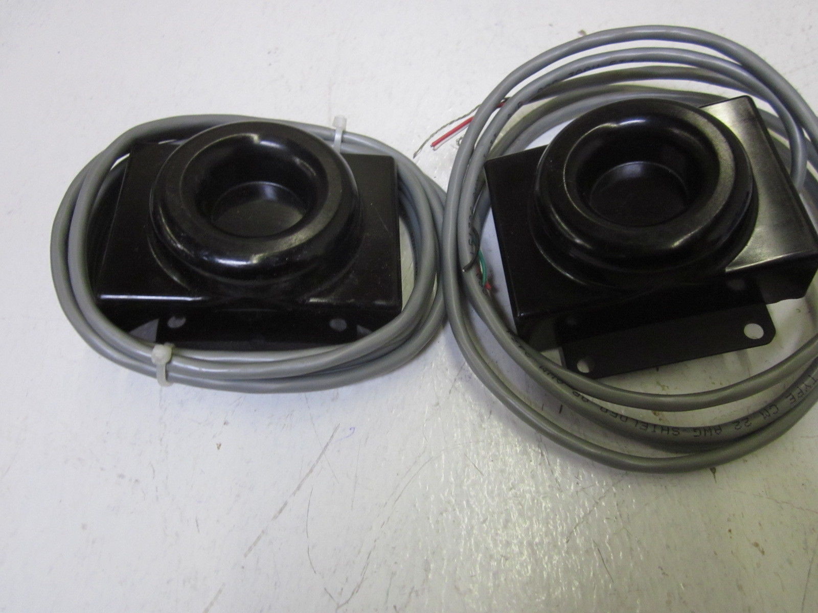 LOT OF 2 117-1007-15A UNMP