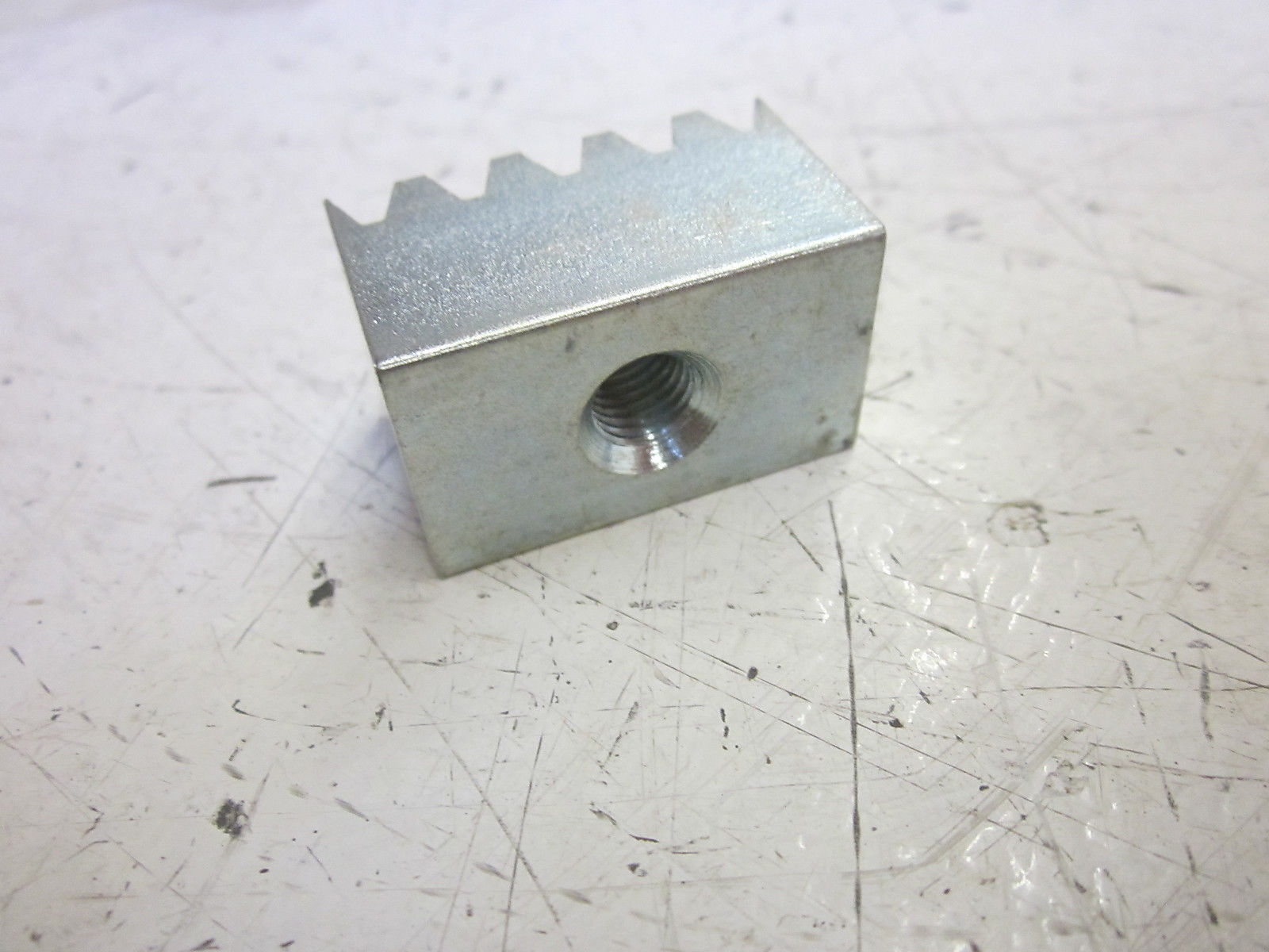 LATCH 124-03-012 (PKG OF 2) NSMP
