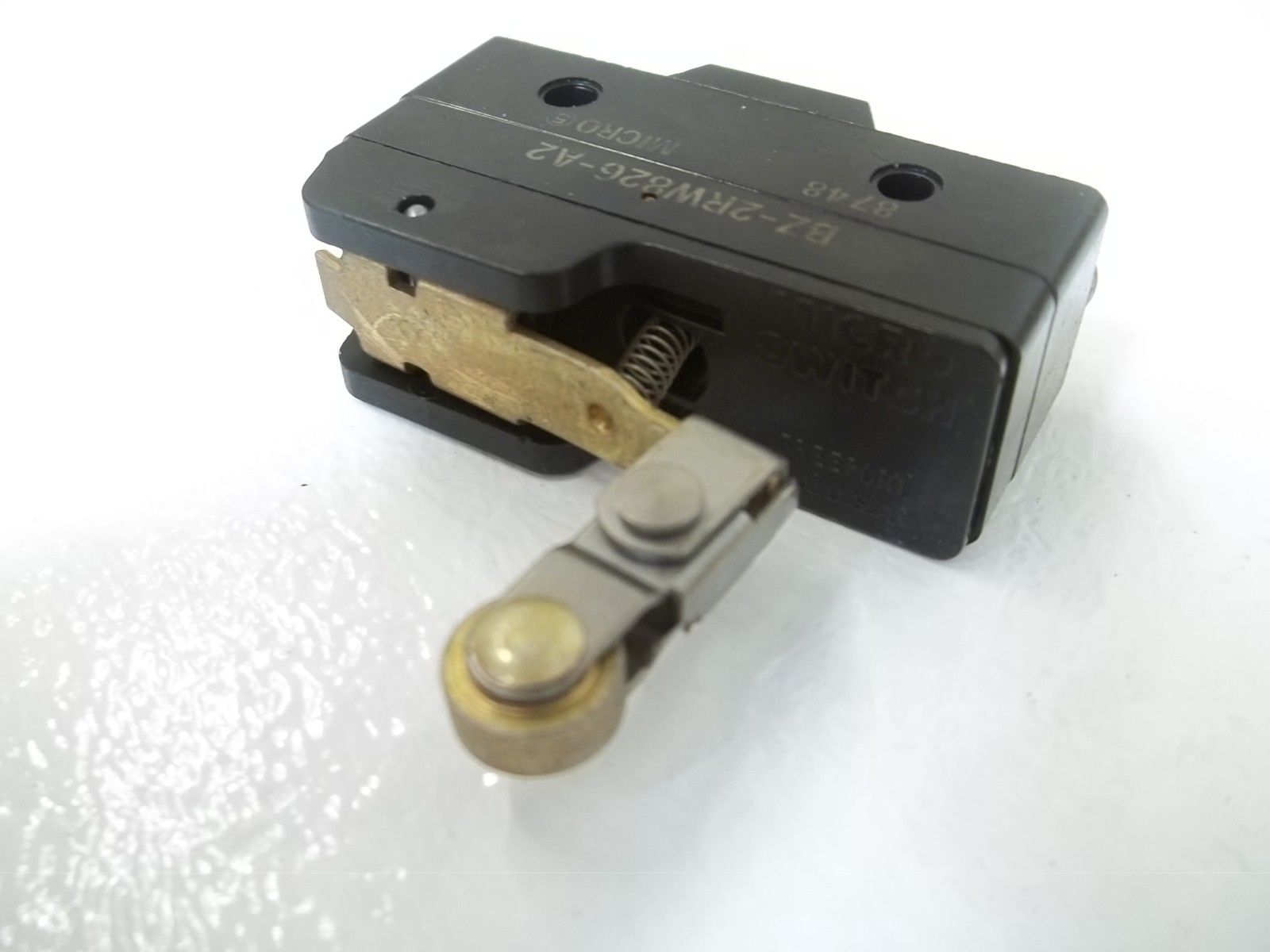 MICRO SWITCH BZ-2RW826-A2 LIMIT SWITCH  UNMP