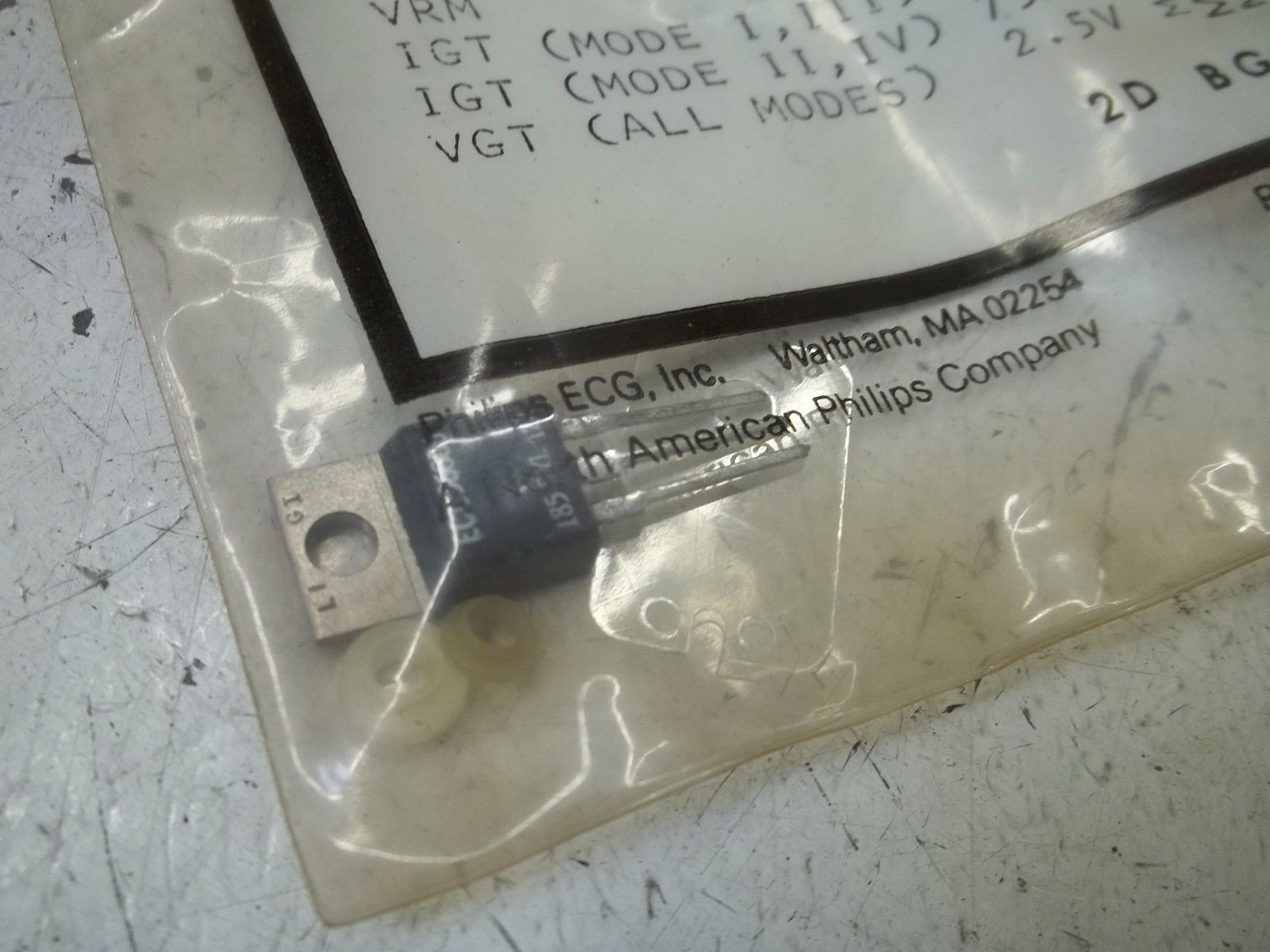 LOT OF 21 PHILIPS ECG 56006 4 MODE TRIAC NSMP