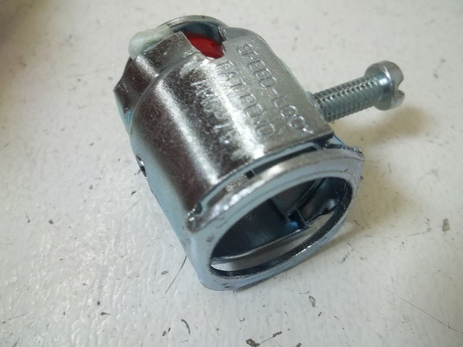 SPEED-LOCK AMC-75 3/4" (LOT OF 23) STEEL BOX CONNECTORS  NSMP