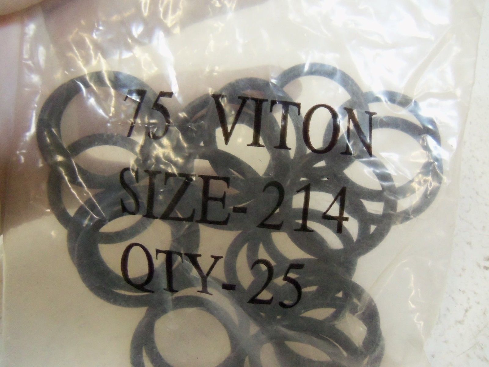 LOT OF 25 75 VITON "O RING" 214 NSMP