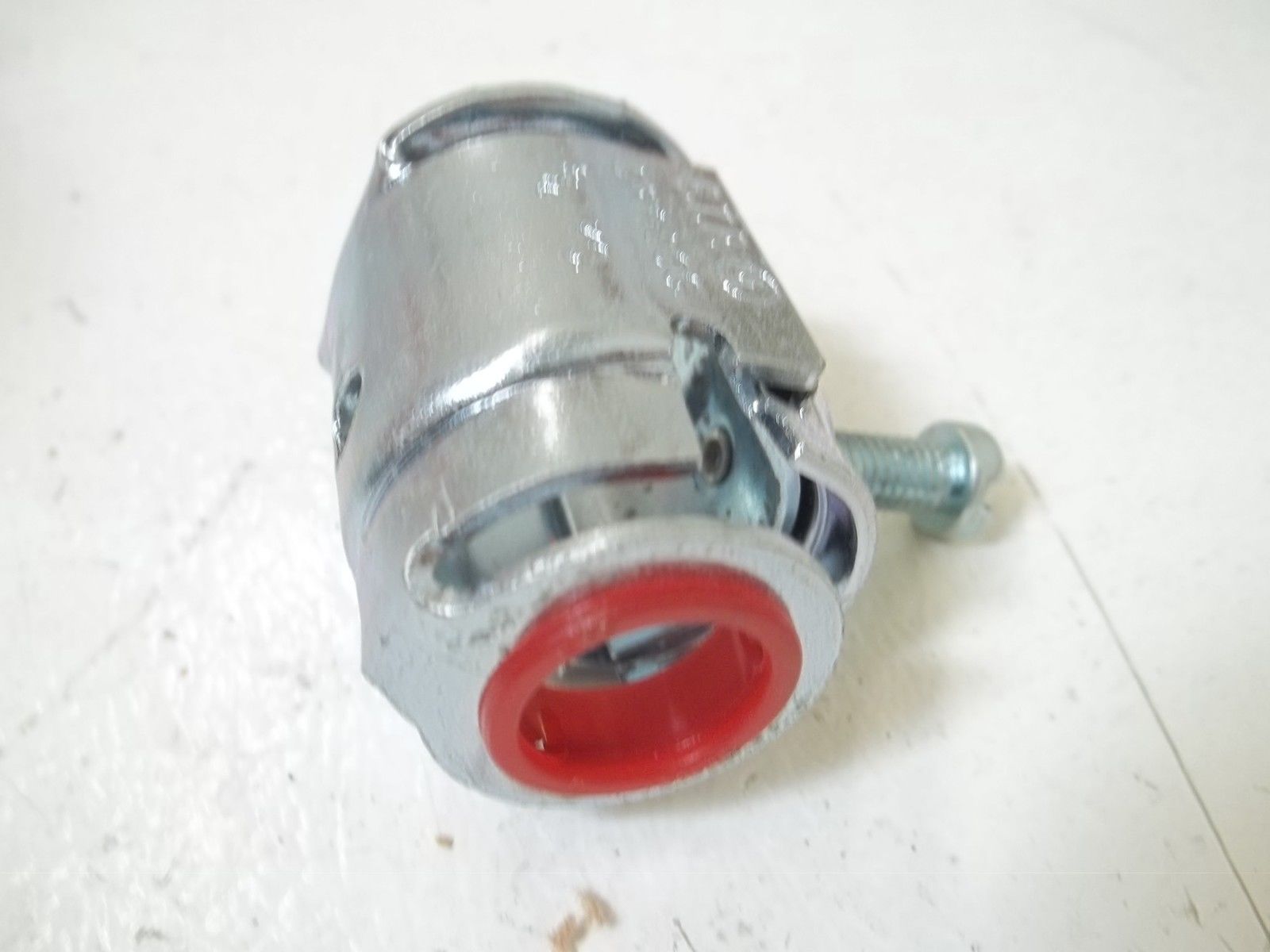 LOT OF 25 SPEED-LOCK AMC-75 3/4" STEEL BOX CONNECTORS NSMP