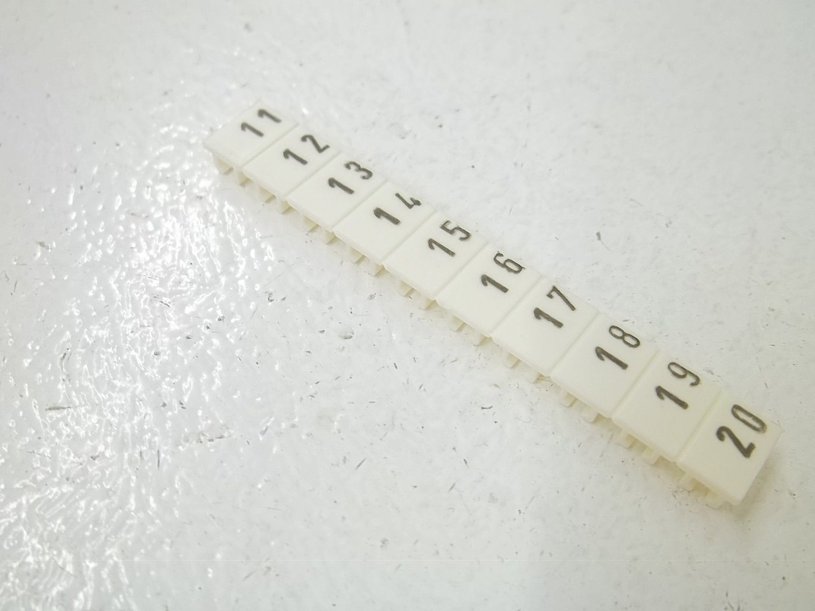 LOT OF 26 WIELAND 04.846.0253.0 MARK. TAG STRIPS 11-20 NSMP