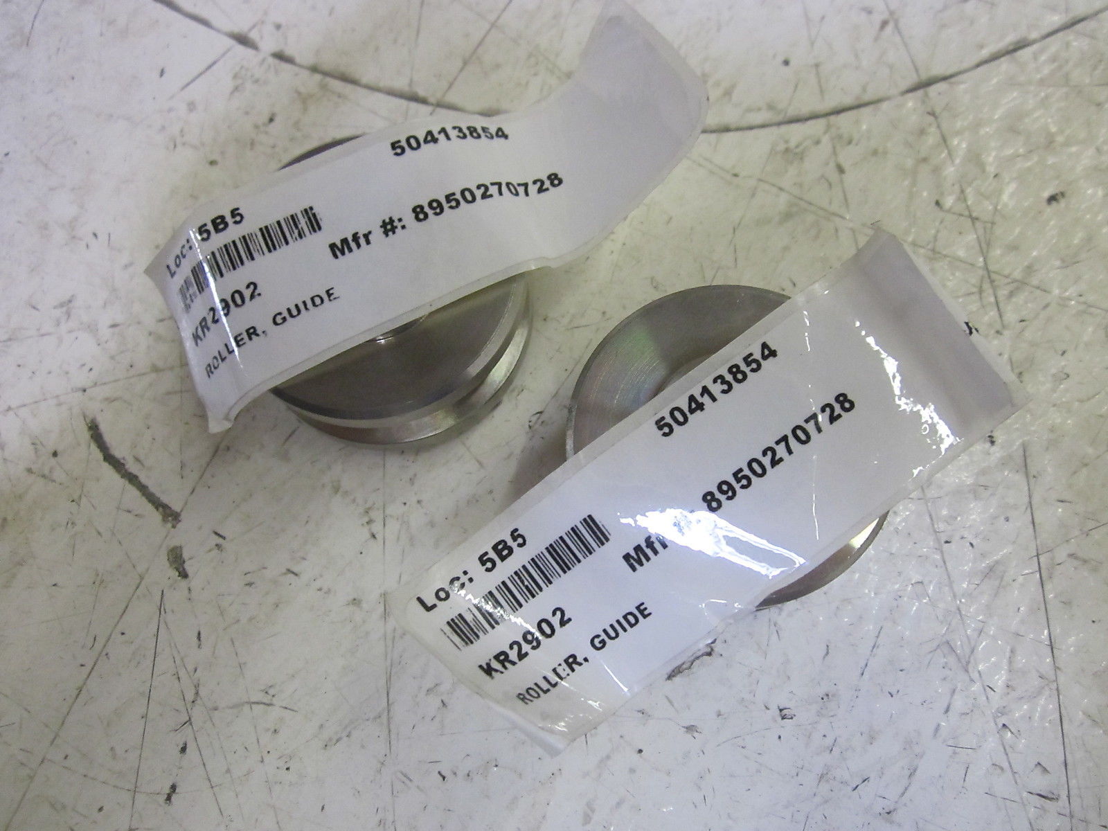 LOT OF 2 ROLLER  8950270728 NSNP
