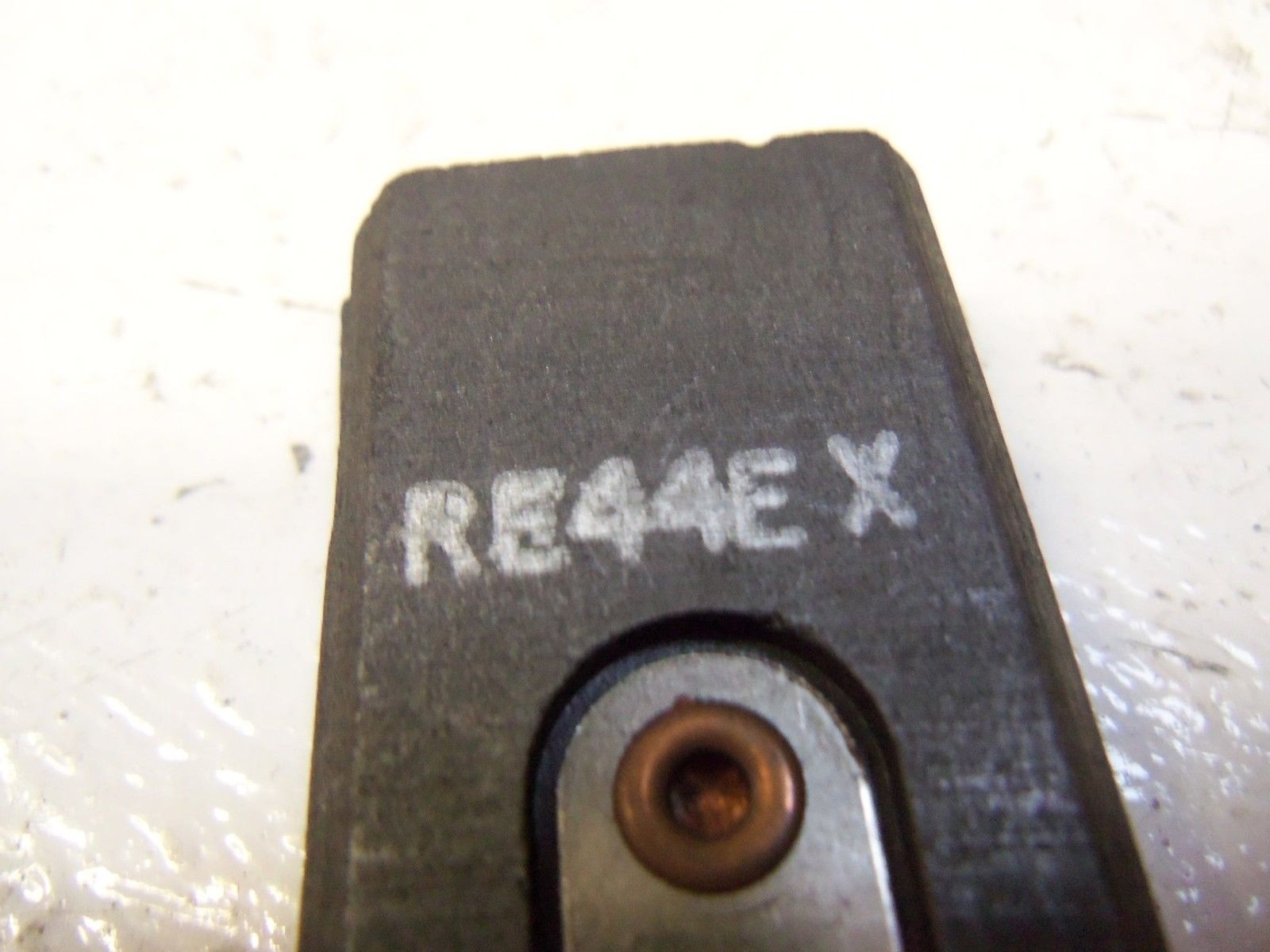 RELIANCE ELECTRIC RE44EX CARBON BRUSH UNMP